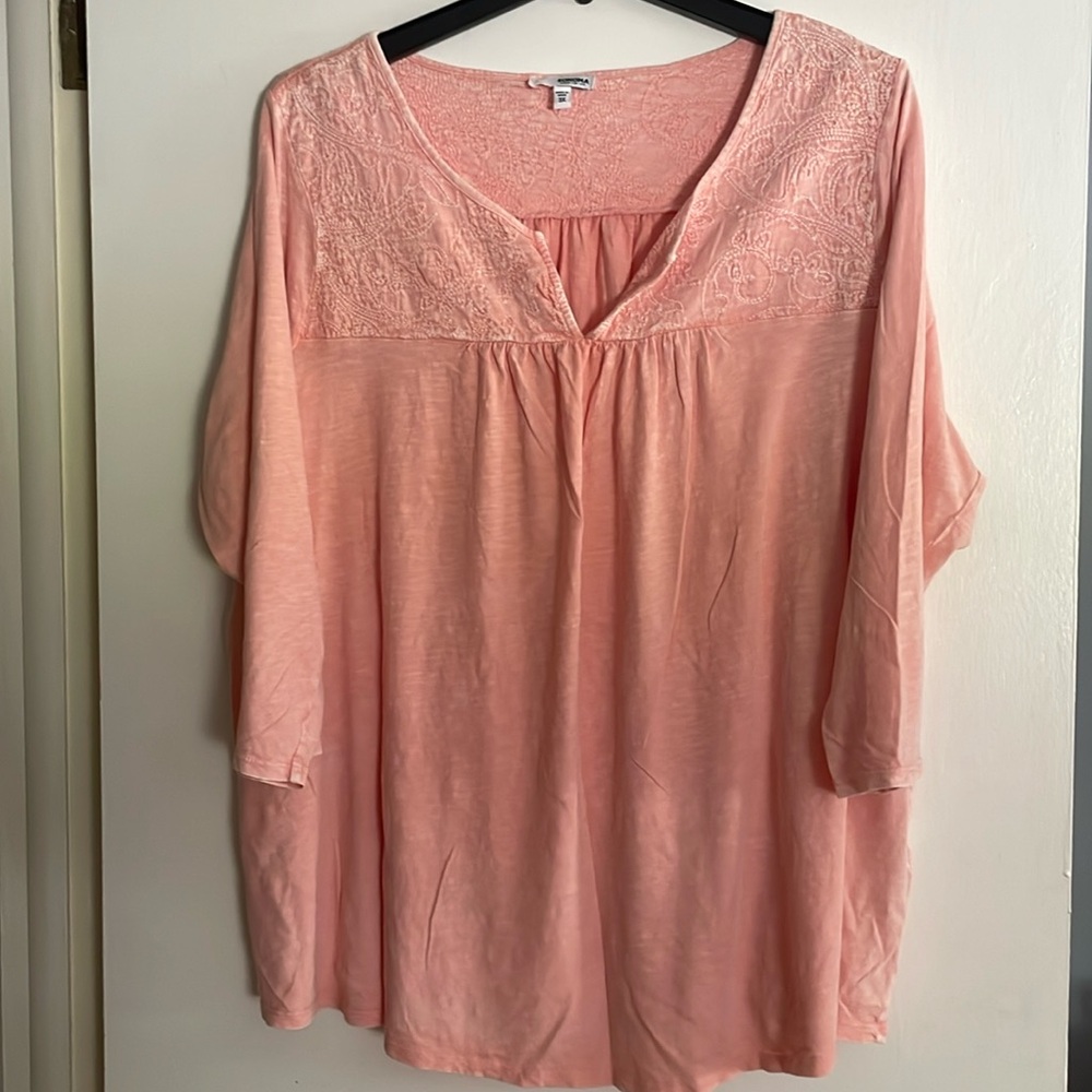 Lightly worn Sonoma 3x distressed peach peasant shirt with 3/4 length sleeves